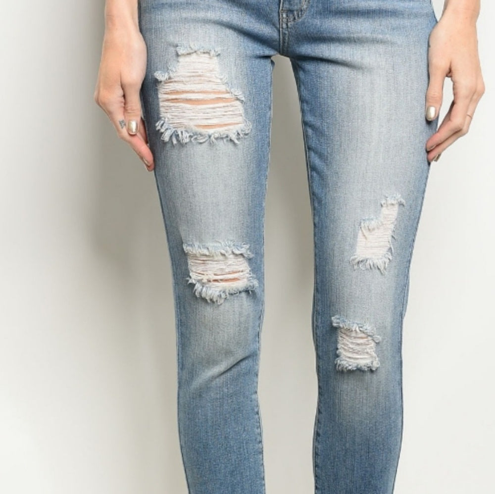 DENIM BLUE distressed jeans 