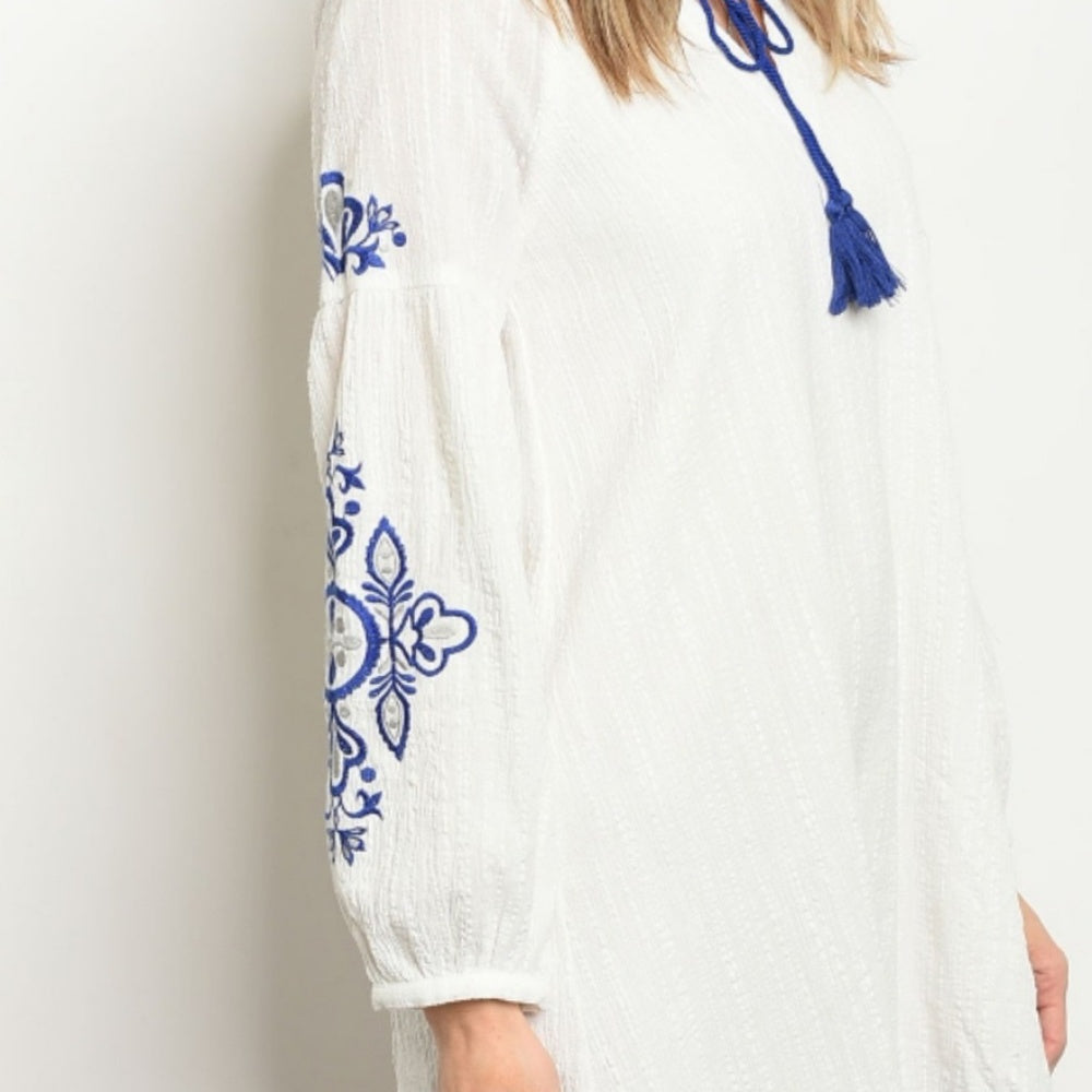 💦boho chic Tonic white and blue dress 💦