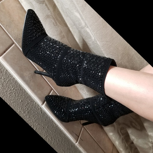 💎Restocked Extremely Diamond embelished booties