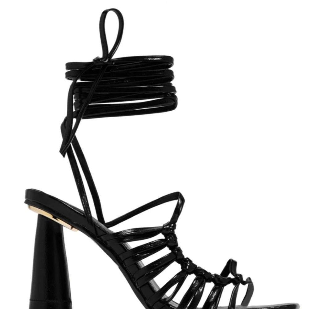 Just In Paris In Black Heel