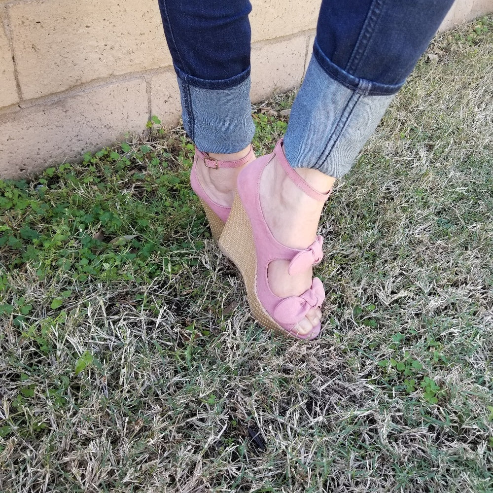 💖  last 10 💗Pink  SUEDE BOW ANKLE STRAP