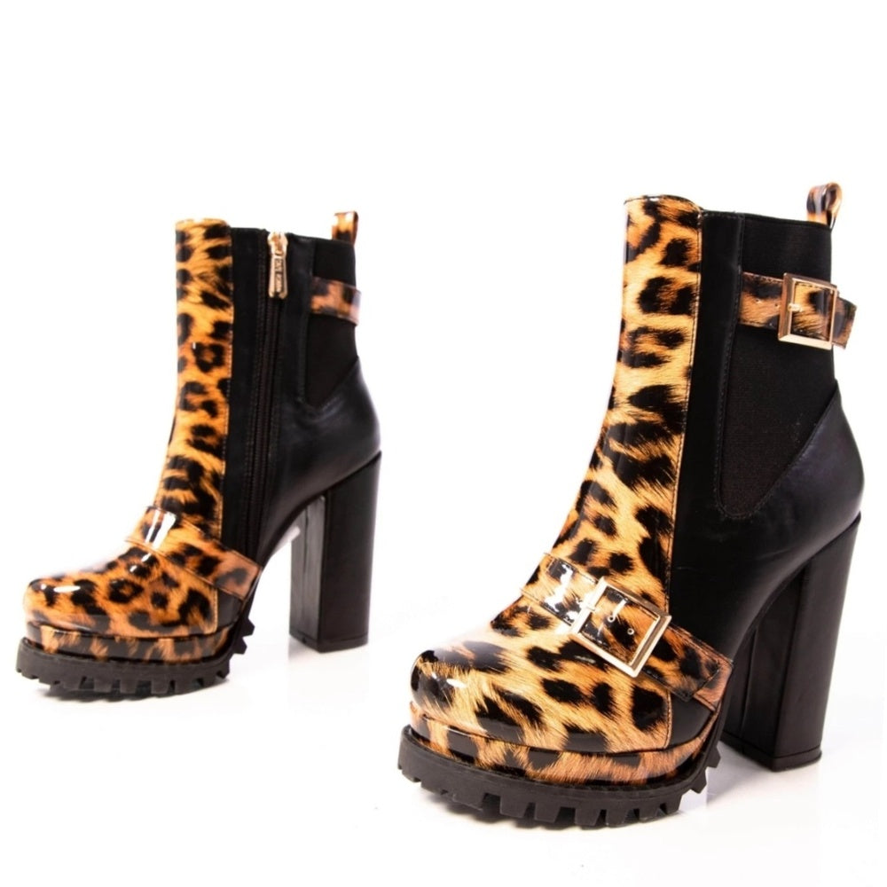 Sexy Leopard Combat chunky Block High Heel