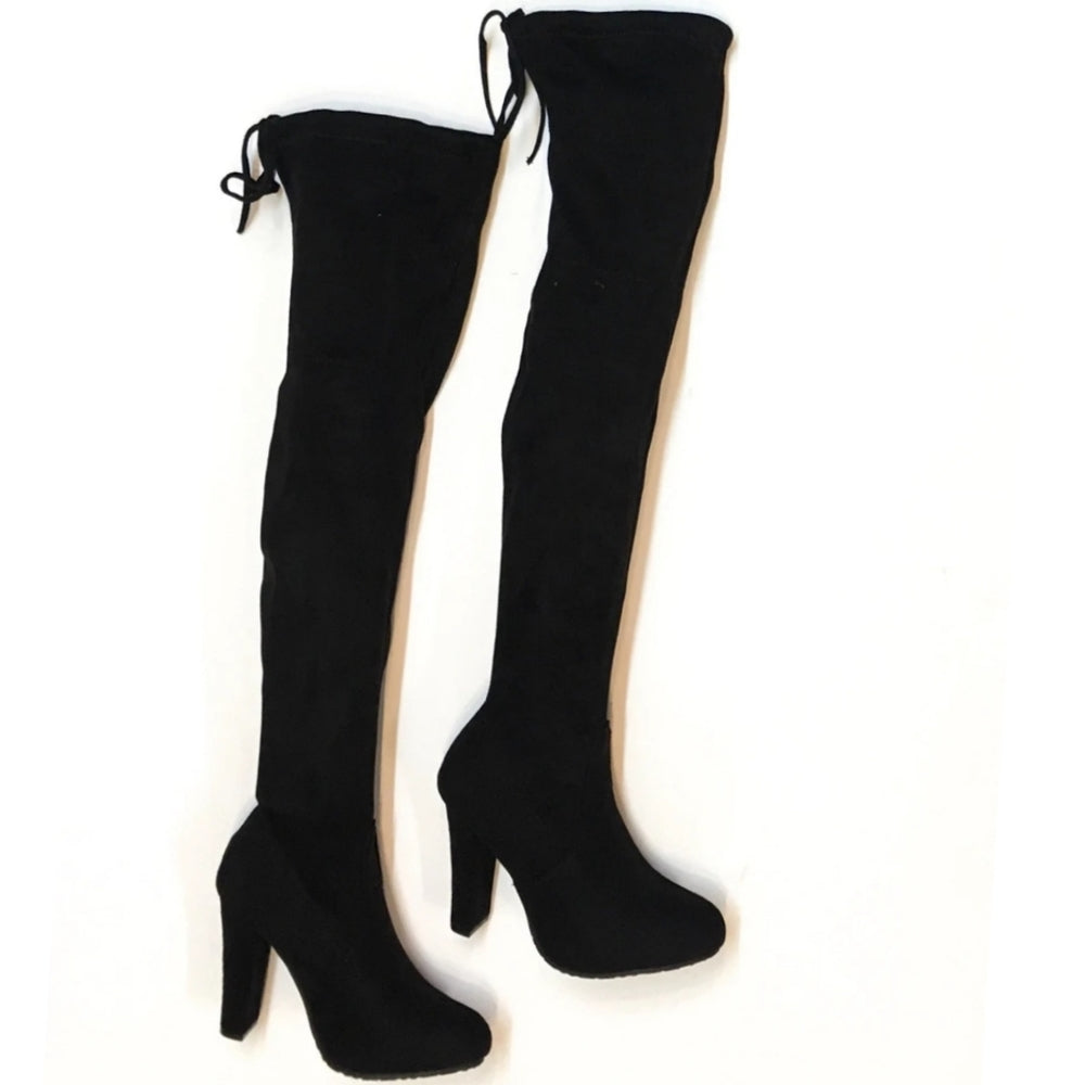 🖤Just In🖤 Berry Up High Black Boots