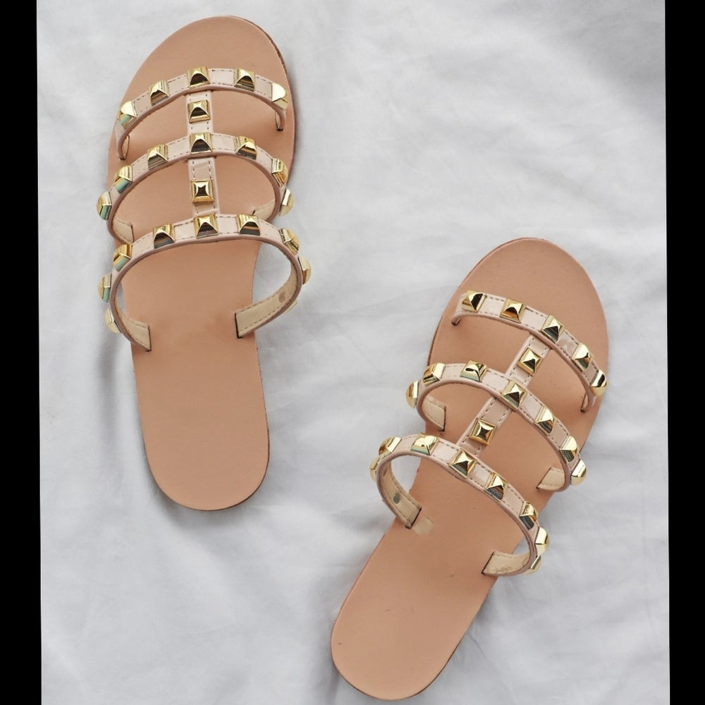 Nude sandals