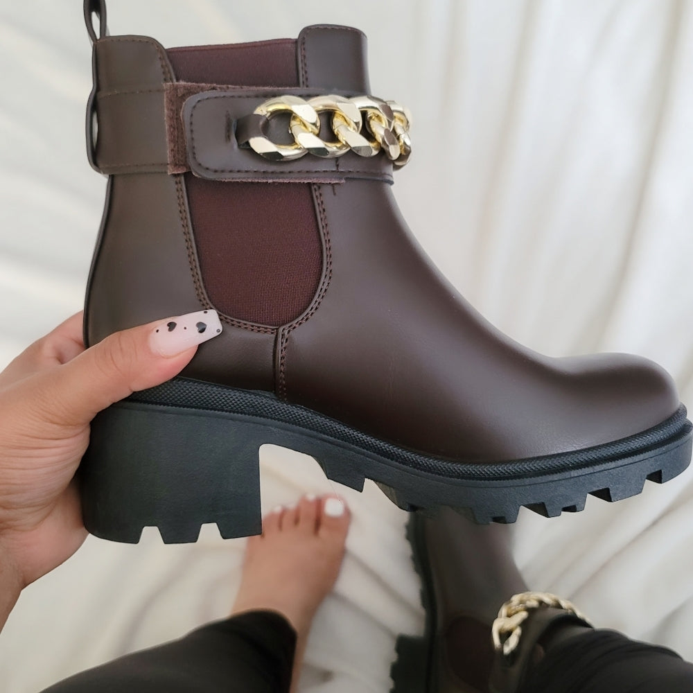 🥰BEST SELLER 🥰 Gabrielle Brown Chain boots