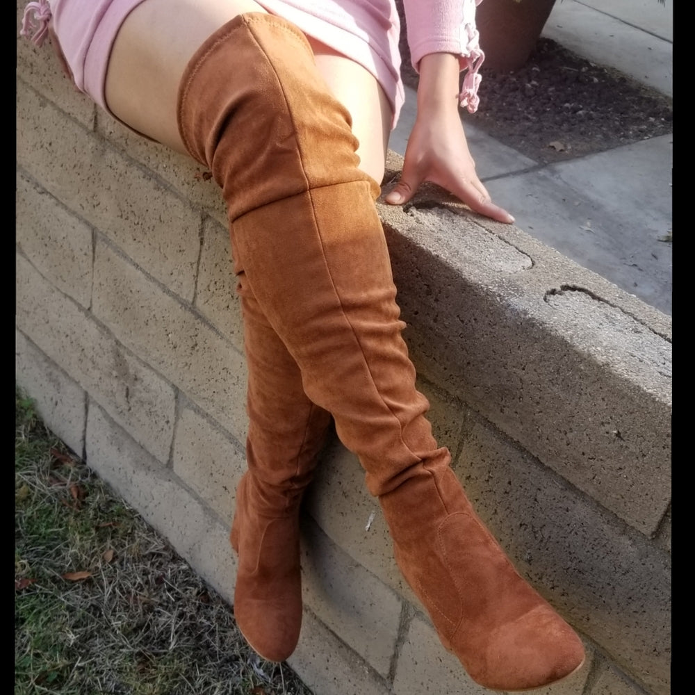 🥰Restocked🥰 Dolls Tan Over The Knee Boot